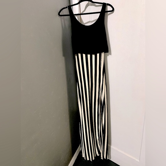 Foreign Exchange Striped Black Cream Maxi Dress Small - Picture 2 of 8